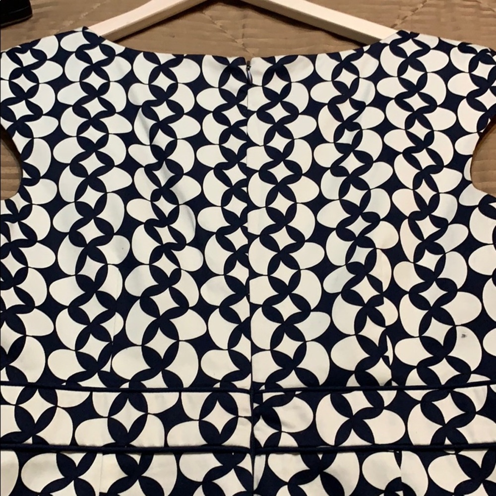Dress - Picture 5 of 6